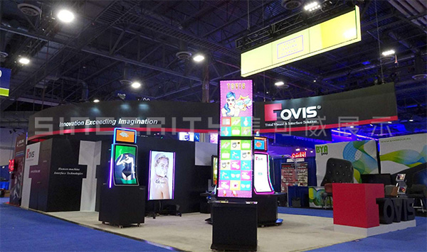 信可威國外展臺(tái)設(shè)計(jì)搭建現(xiàn)場(chǎng)圖