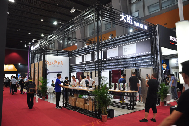 展覽環(huán)境，cr網(wǎng)絡(luò)