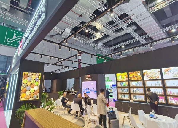 上海餐飲業(yè)展覽會72平方設(shè)計(jì)搭建方案