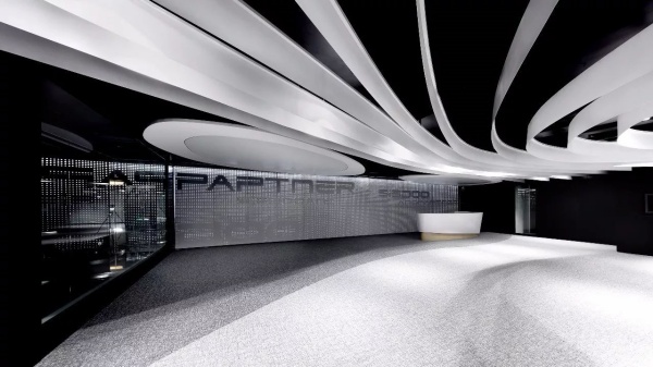 辦公室+展廳設計高標準呈現(xiàn)企業(yè)品牌調性