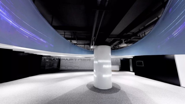 辦公室+展廳設計高標準呈現(xiàn)企業(yè)品牌調性