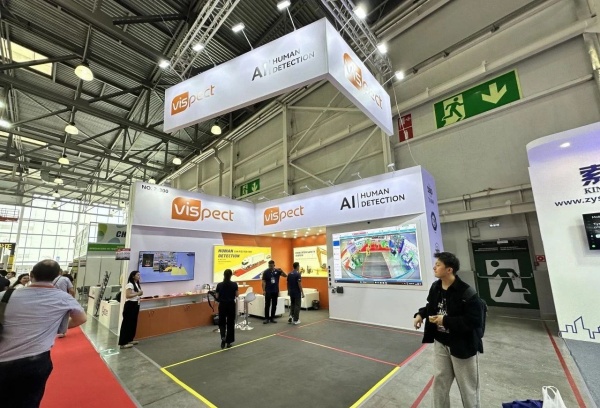 信可威國際全球展臺設(shè)計搭建