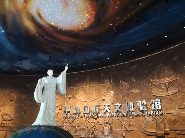 展位設(shè)計(jì)還是得創(chuàng)意先行！