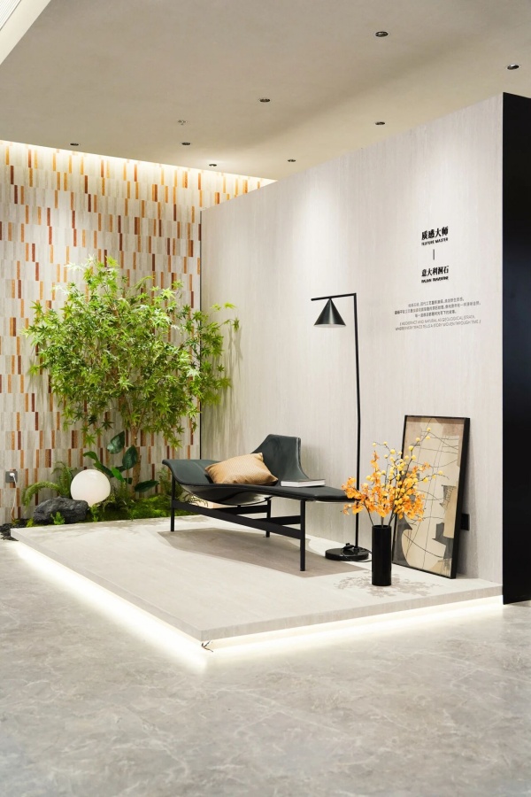 展廳煥新升級壹號瓷磚巖板總部展廳，讓高階審美以極致細節(jié)落地